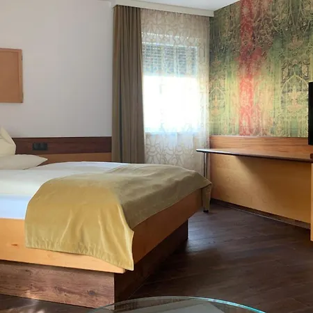 Kremstalerhof 4*